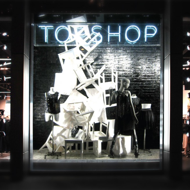 Topshop Window Display with Whitewash scheme