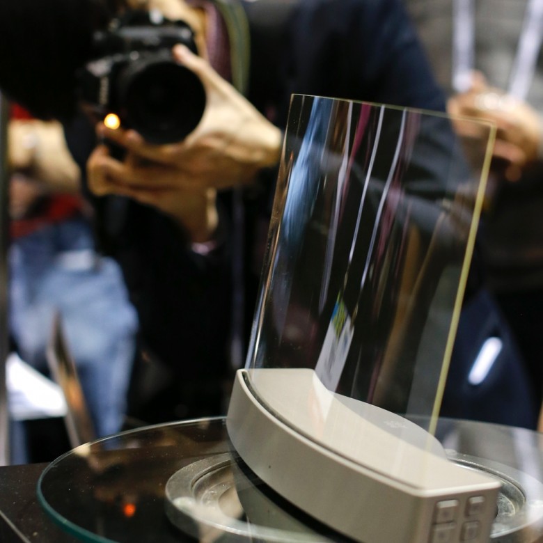 Clio - acrylic glass speaker by Clearview Audio - vibrates to make sound